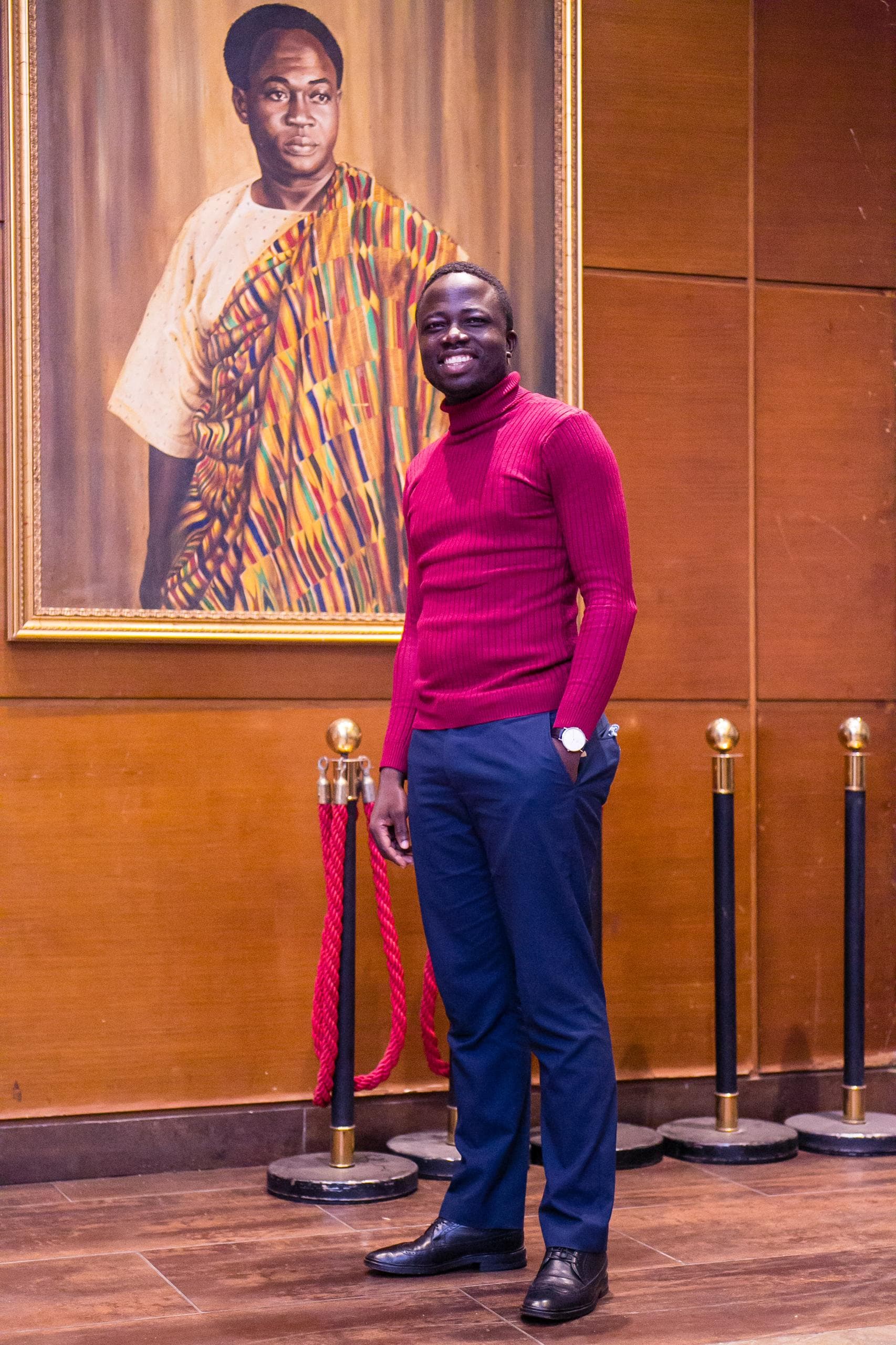Professional portrait in gallery